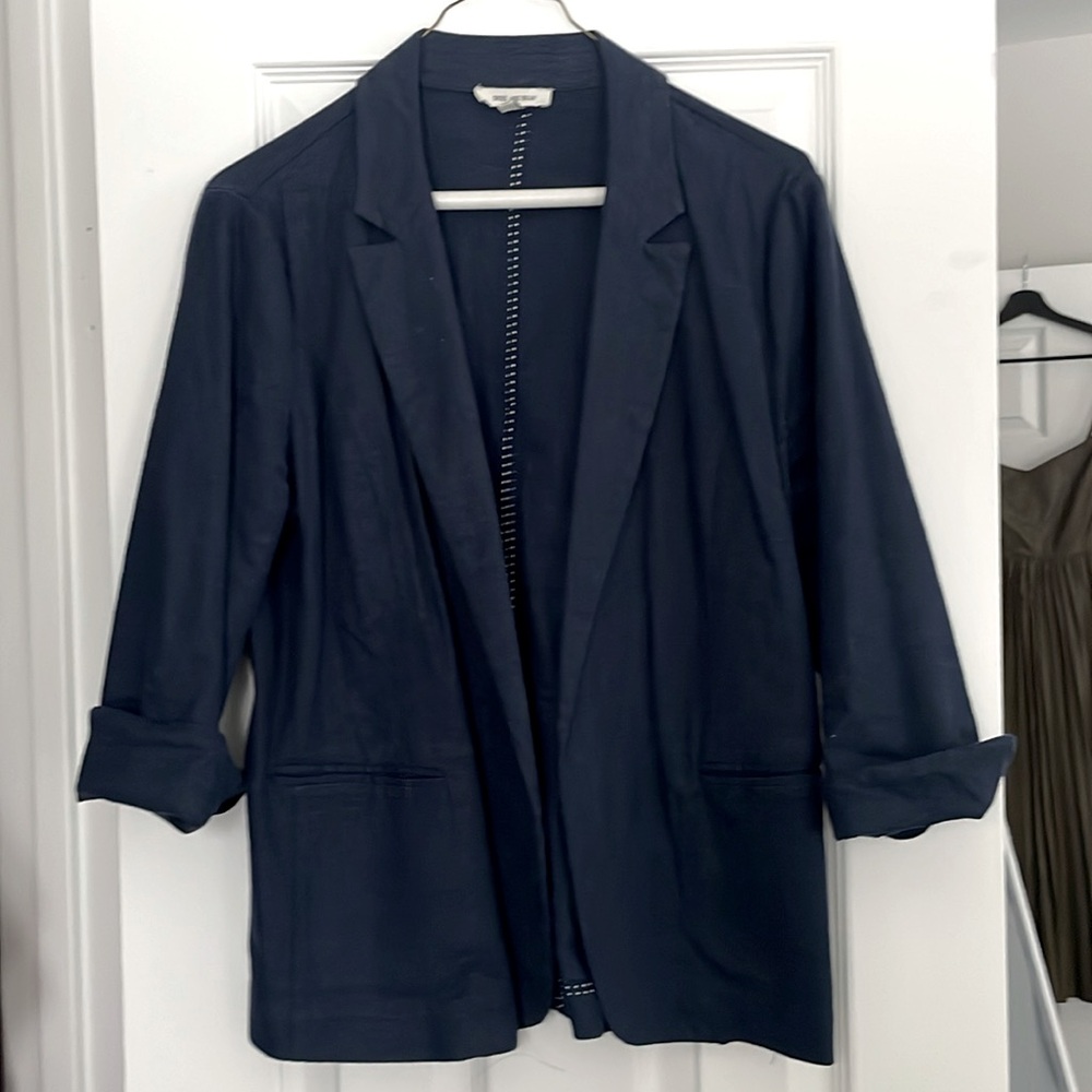 Skies are Blue Stretch Linen Blazer
